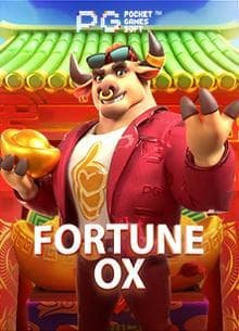 mmk77star မြန်မာ online gaming platform ကစားသမားများ mobile app ဖြင့် ကစားနေသောပုံ